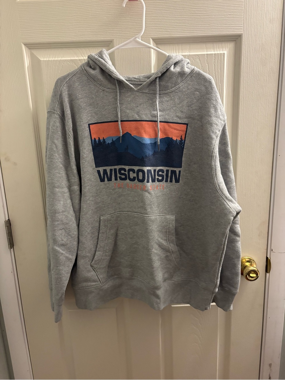 Men’s Wisconsin Graphic Hooded Sweatshirt - Gray XL